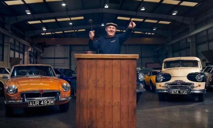 Derek Mathewson on Bangers & Cash
