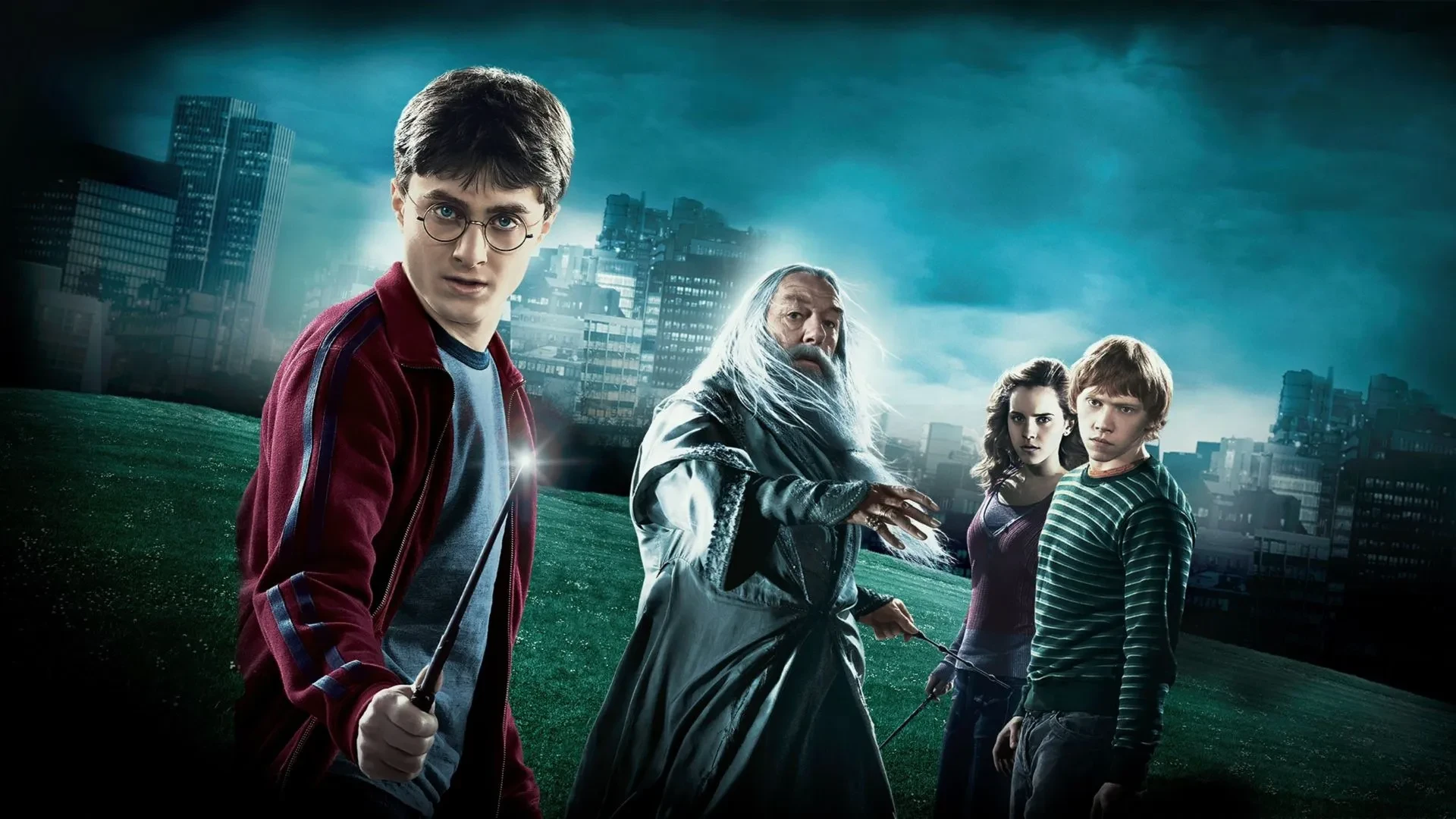 Michael Gambon, RUpert Grint, Daniel Radcliffe and Emma Watson in Harry Potter and the Order of the Phoenix