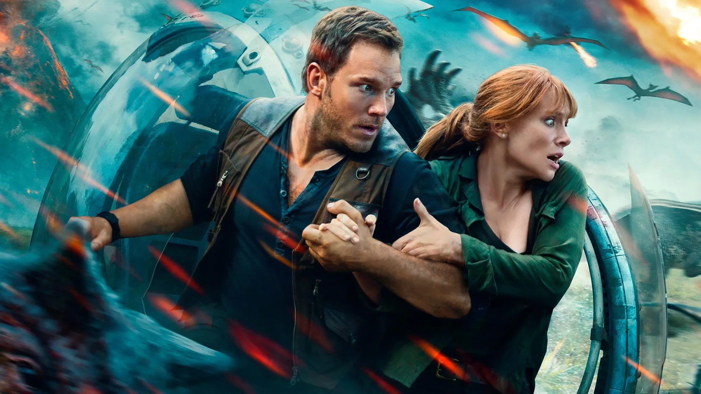 Promotional image for Jurassic World: Fallen Kingdom shows Chris Pratt and Bryce Dallas Howard