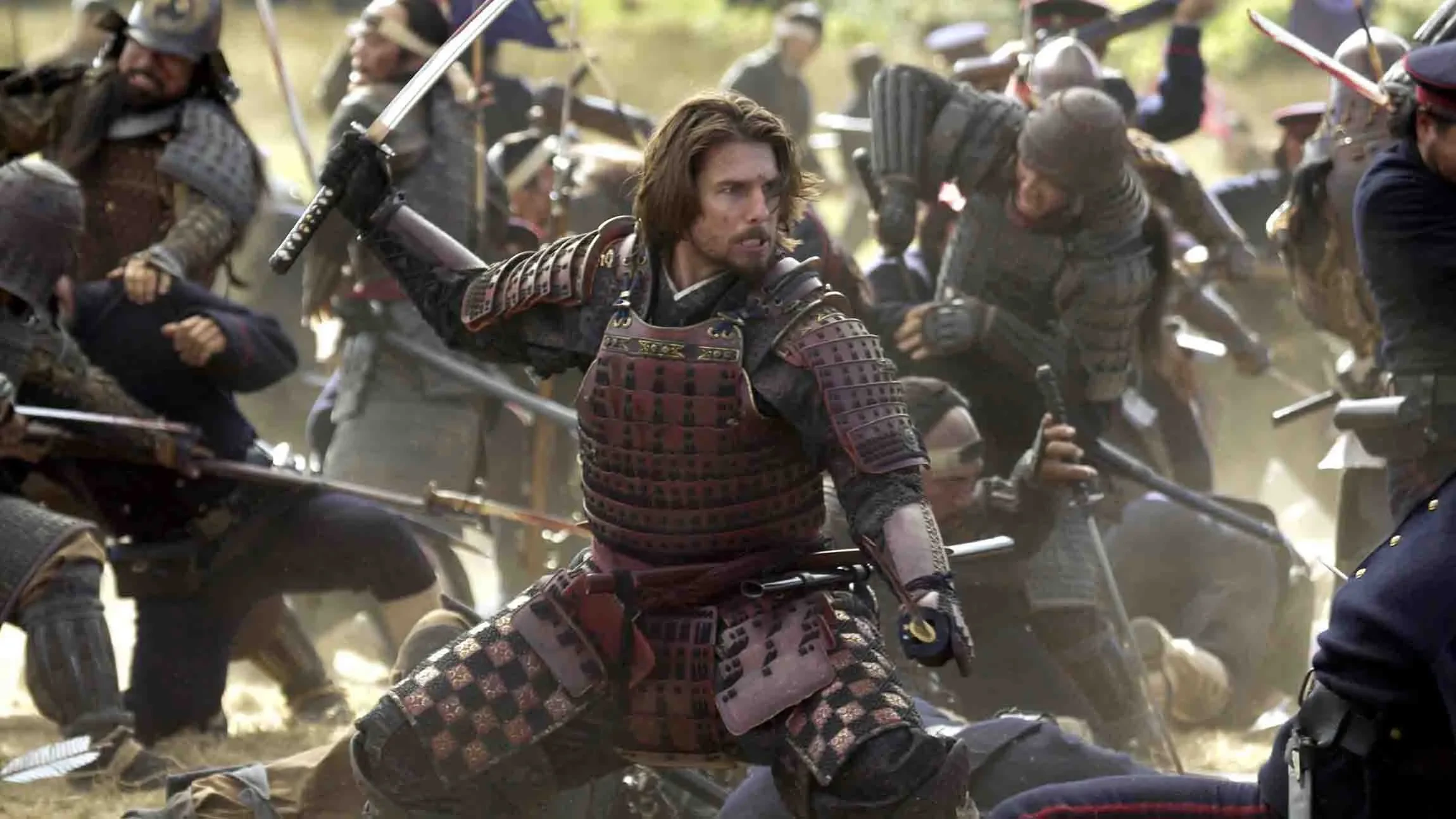 Tom Cruise on the battlefield in promotional image for The Last Samurai (2003)